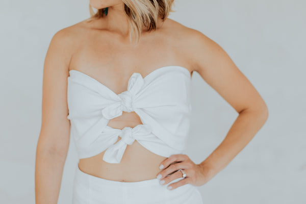 FORGET ME KNOT TOP: WHITE