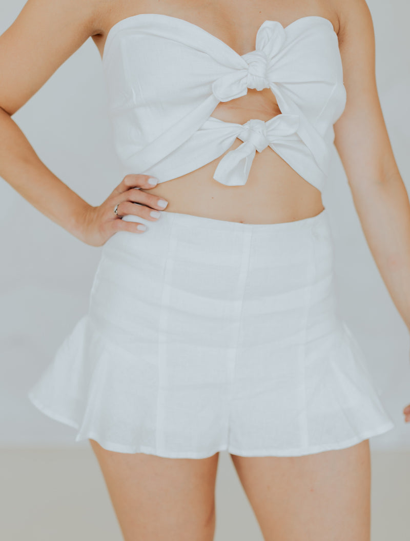 FORGET ME KNOT SHORTS: WHITE